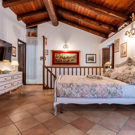 La Meira Di Lucia